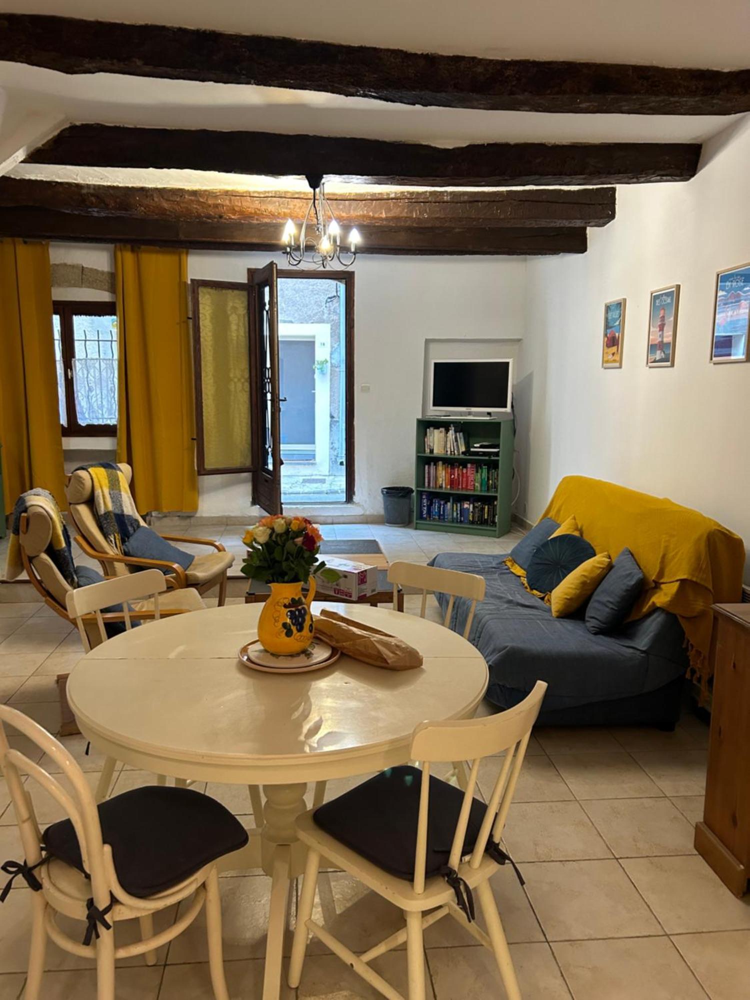 Willa Historic French Townhouse Saint-Thibéry Zewnętrze zdjęcie